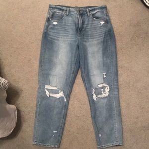 american eagle mom jeans